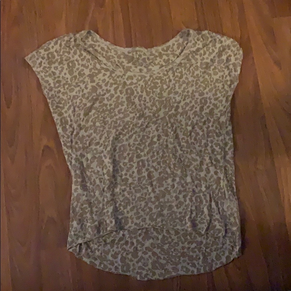 Cheetah t shirt